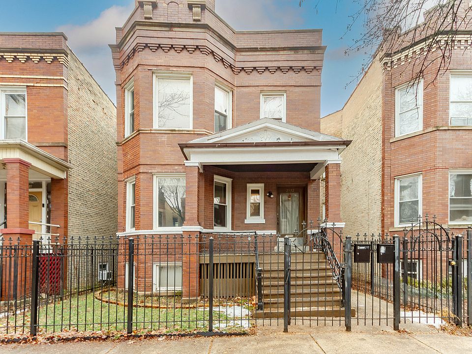 1st image of 2532 N Avers Ave