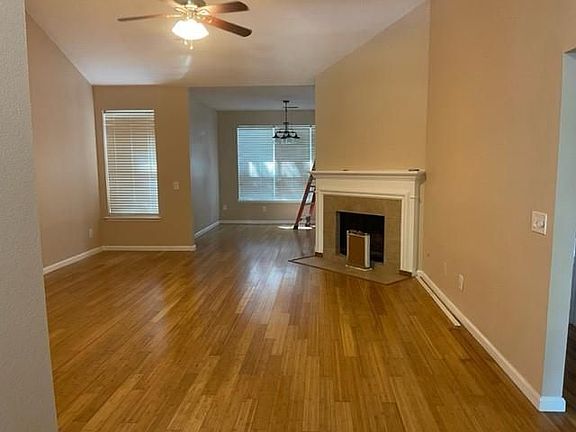 2nd image of 18115 Holly Forest Dr