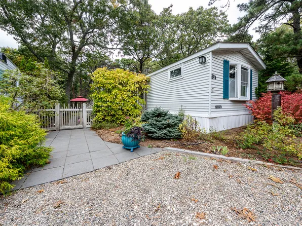 210 West Road #B14, Wellfleet, MA 02667