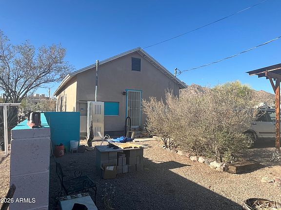5th image of 640 W ROCALLA Avenue