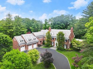 57 Old Orchard Ln, Scarsdale, NY 10583