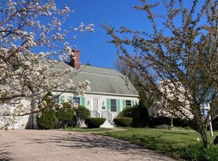 46 North Rd, Jamestown, RI 02835