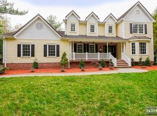42 Whitman St, Haworth, NJ 07641