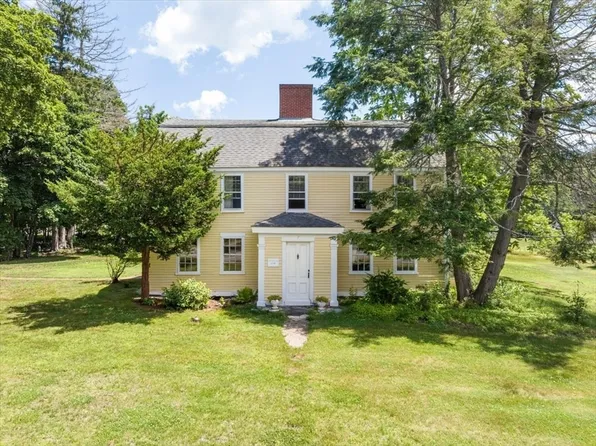 2 Elm St, Boxford, MA 01921