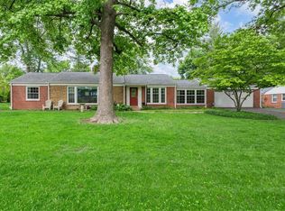 47 W Sherwood Dr, Saint Louis, MO