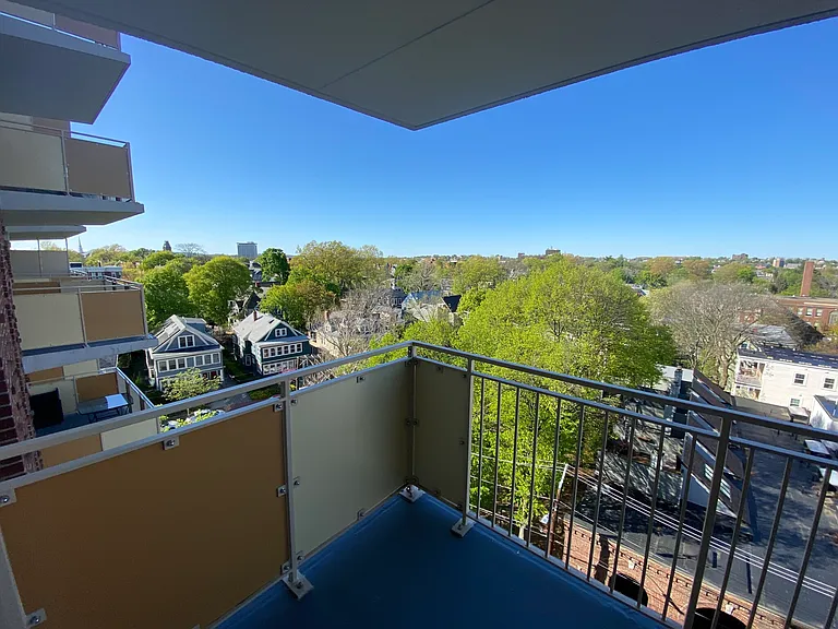 281 Harvard St #21 — Photo 9