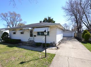 802 Brentwood Dr, Joliet, IL 60435