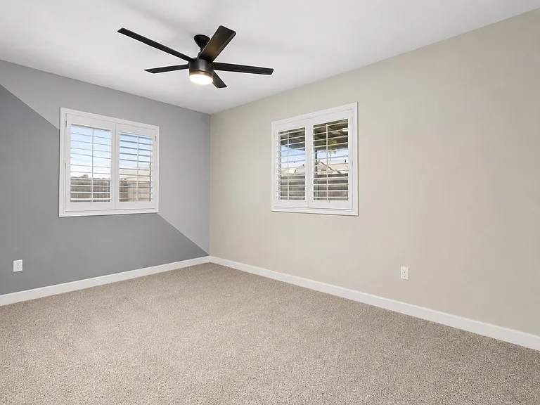 4329 E Hubbell St — Photo 18