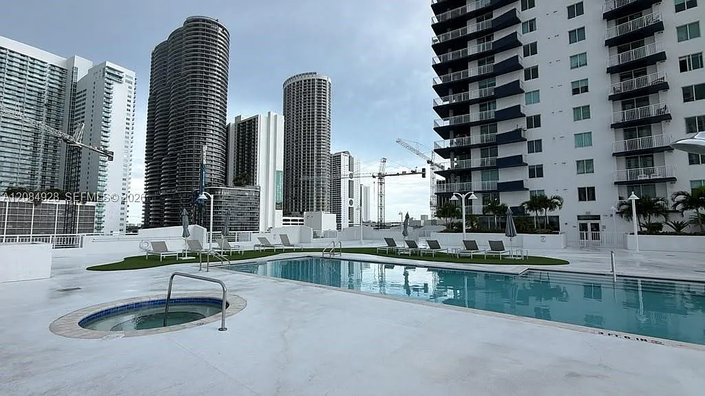 1800 Biscayne Plaza Condo — Photo 2