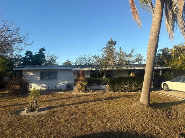 2131 Aldridge Ave, Fort Myers, FL 33907