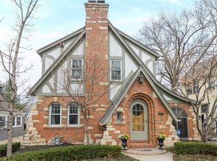 1008 W 70th St, Kansas City, MO 64113