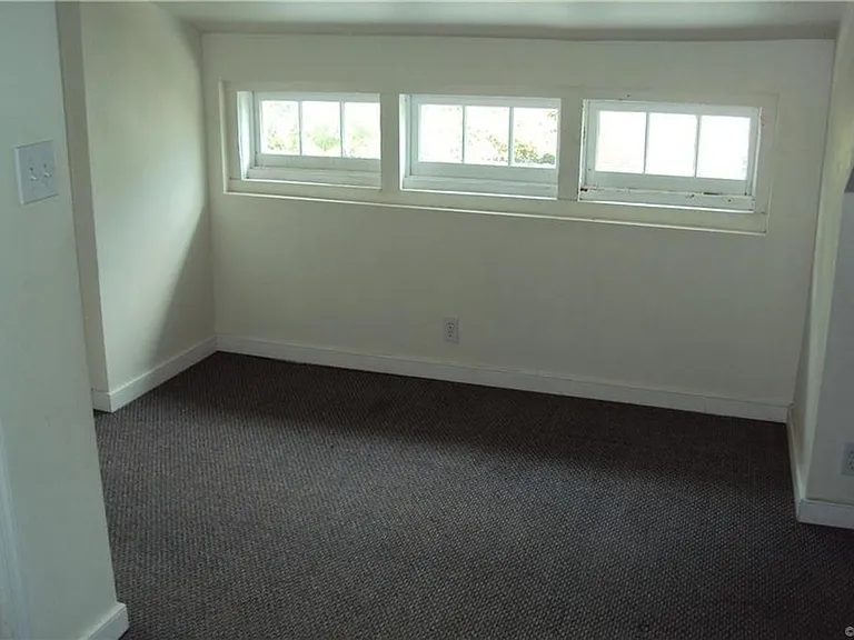 1016 Pecan Ave — Photo 9