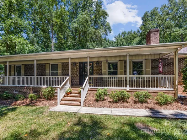 101 Old Hickory Rd, Locust, NC 28097