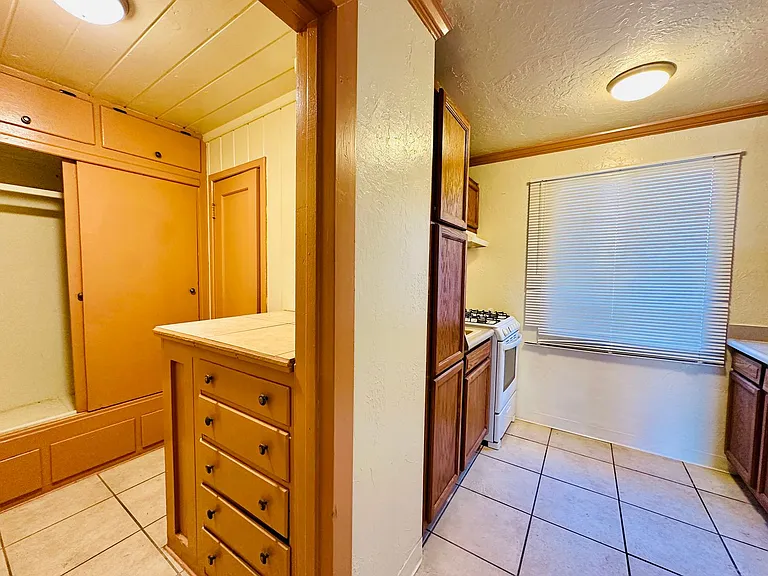 Studio and 1 Bedrooms in this Stunning Community! — Photo 18