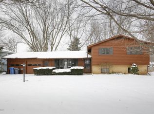 6642 Westshire St, Portage, MI 49024