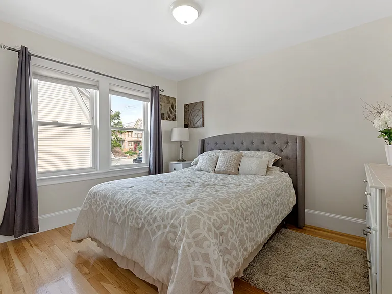 10 Newcastle Rd #2 — Photo 13
