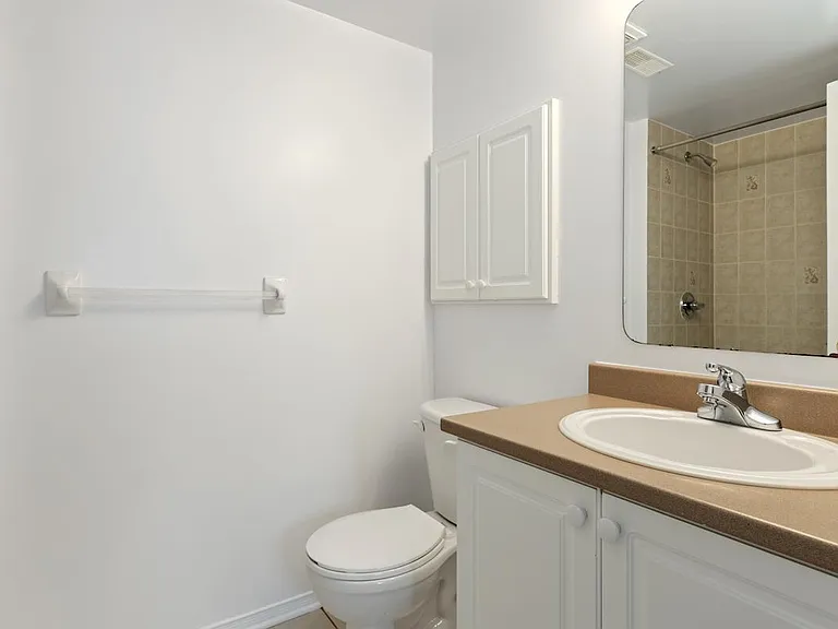 2717 Farriers Ln — Photo 8