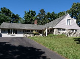 35 Forsythia Dr N, Levittown, PA 19056