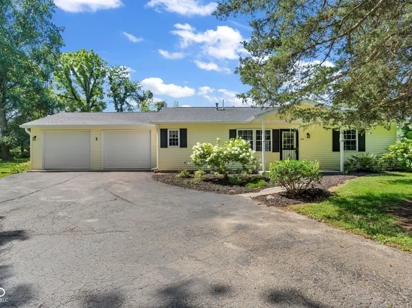 5226 S Wellington Blvd, Crawfordsville, IN 47933