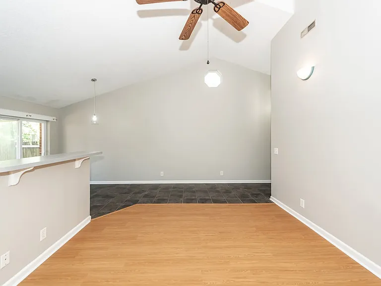1441 Swamp Angel Ct — Photo 9