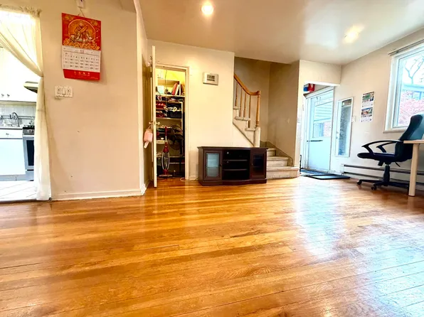 220-34 67th Avenue image 27 of 34