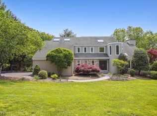 3 Stephen Crane Way, Morristown, NJ 07960