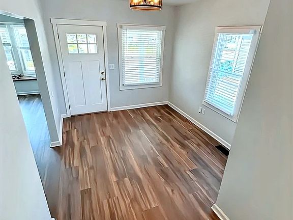 2nd image of 750 Cottage Ave #750