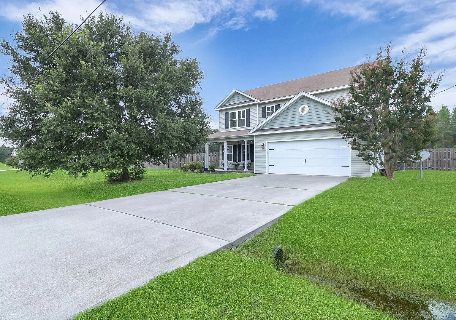 Home For Rent in Ellabell — Photo 3