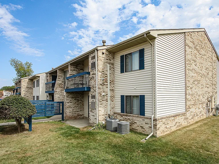 Benson Hills Apartments