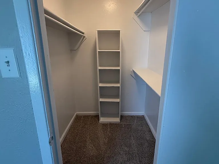 Maxton West Apartment Homes — Photo 61