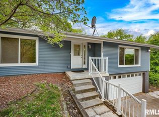 153 Spring Creek Ter, East Peoria, IL 61611