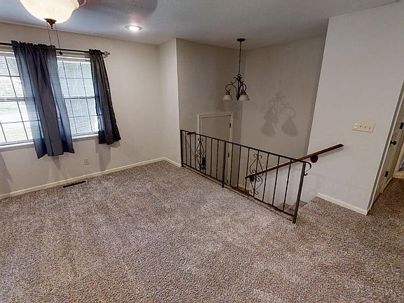 5th image of 11124 N Harrison St