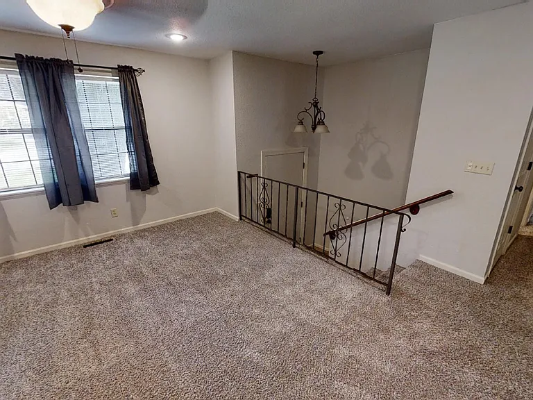 11124 N Harrison St — Photo 8