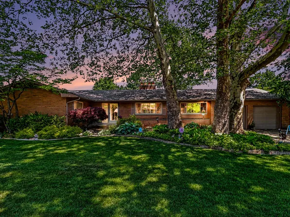 3666 Aaron Ave SW, Grandville, MI 49418