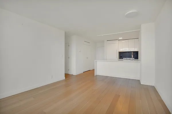 Rented by Compass | media 3