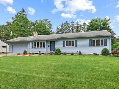 592 Williams St, Longmeadow, MA, 01106