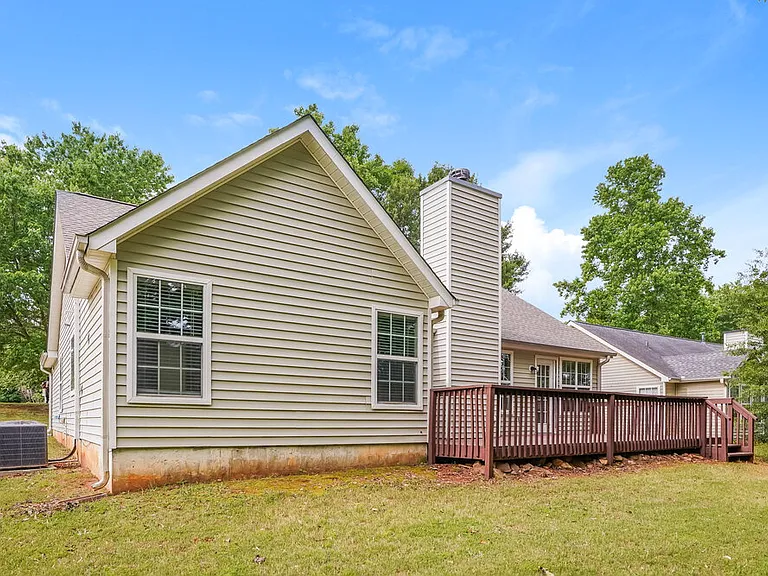 824 Summit Park Trl — Photo 15