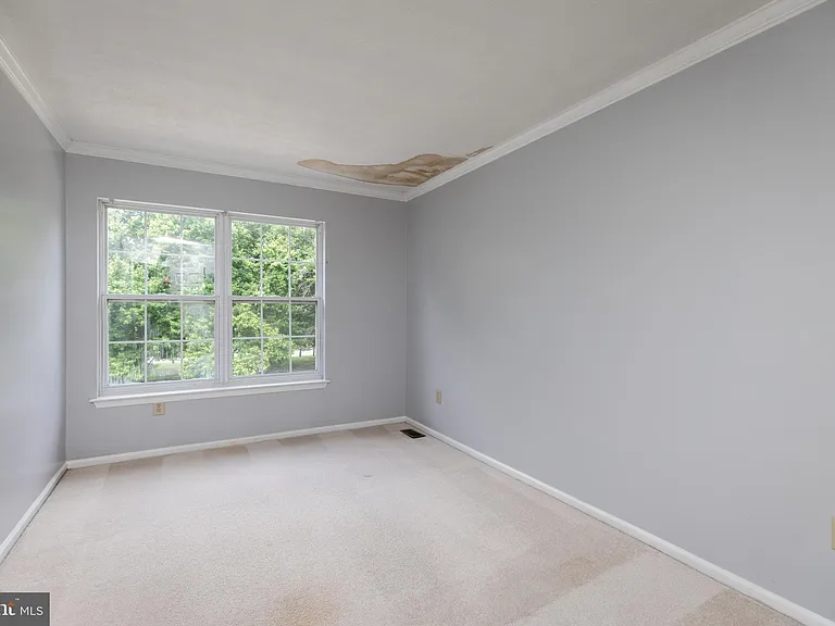 872 N Waterford Ln — Photo 18