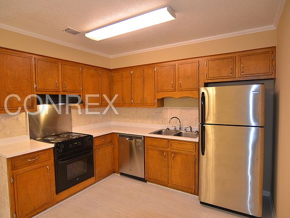 5th image of 3648 Alene Cir