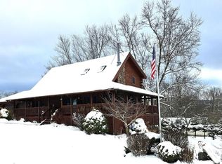 4 Beckenwood Dr, Youngsville, PA 16371