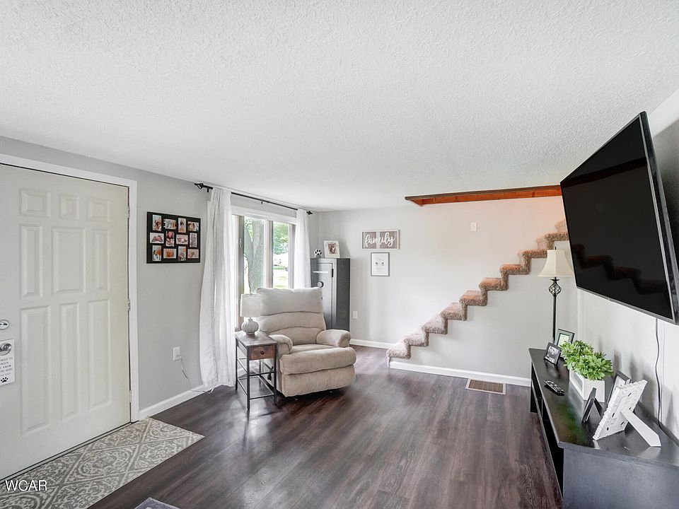 1764 W Breese Rd, Lima, OH 45806 Zillow