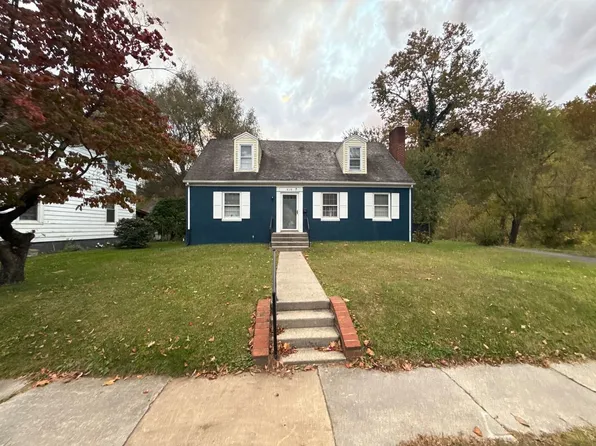 410 N Lexington Ave, Covington, VA 24426