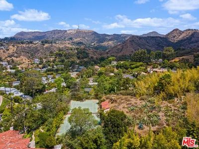 2516 N Park Oak Ct, Los Angeles, CA, 90068