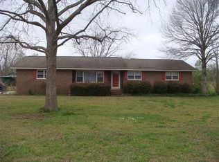 256 Blue Meadow Cir, Kathleen, GA 31047