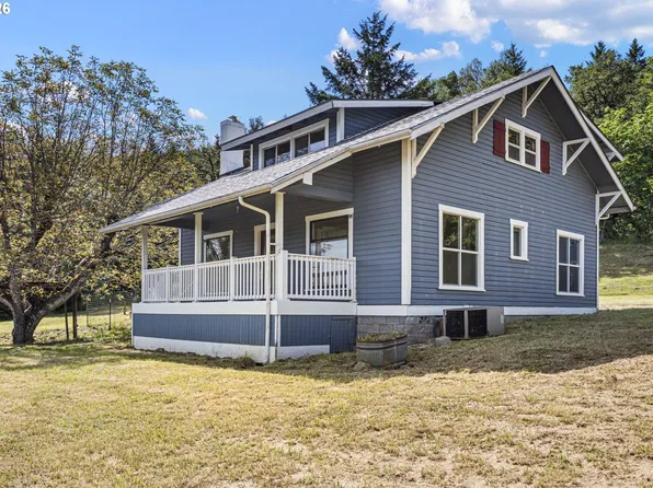 1458 Stearns Ln, Oakland, OR 97462