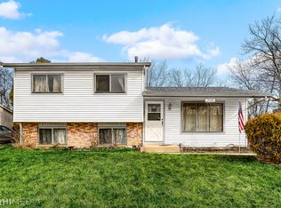 226 Riverside Dr, Bolingbrook, IL 60440