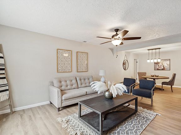 5th image of 2315 Hendola Dr NE