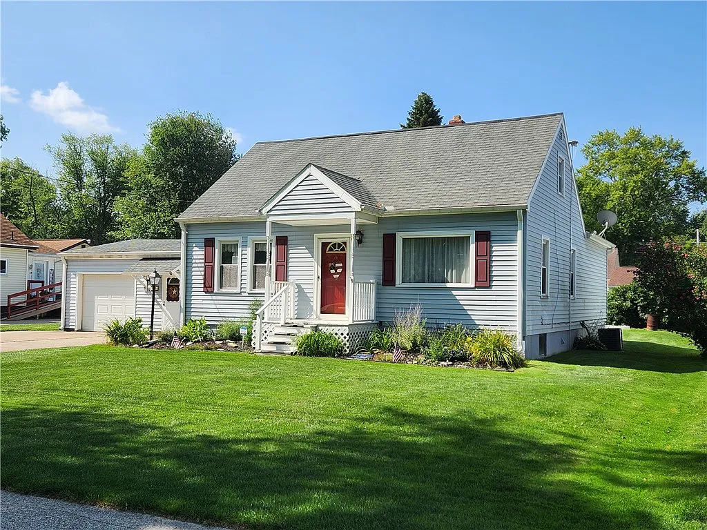 346 Pelham Rd photo 1
