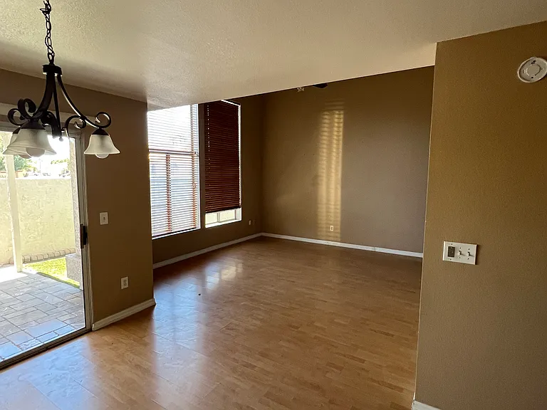 1087 W Sandy Banks — Photo 6