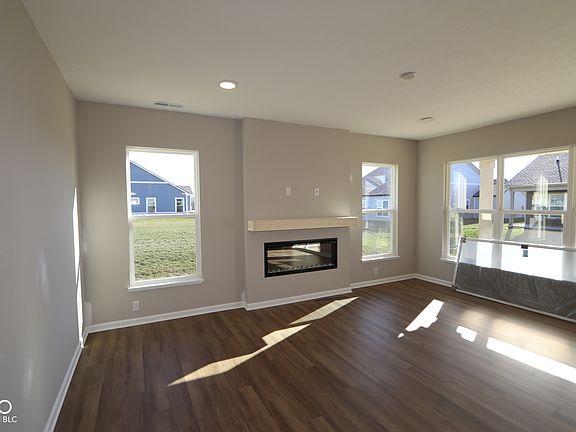 7th image of this home
